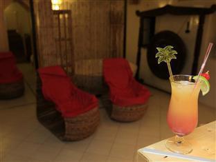 泰莱基-德根菲尔德城堡酒店 锡兹拉库 外观 照片